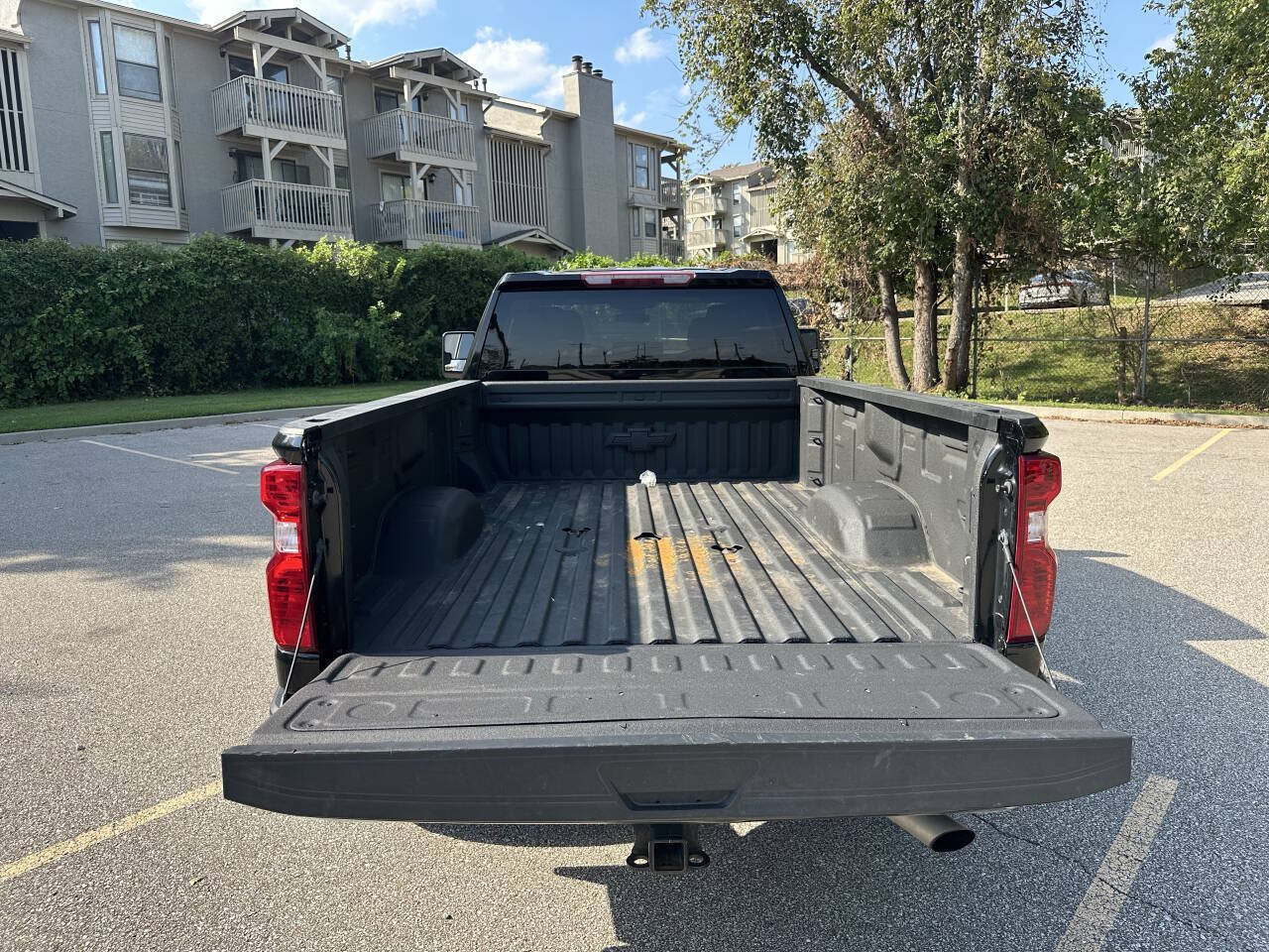 Used 2024 Chevrolet Silverado 2500 LT w/ Convenience Package AWD/4WD image 5
