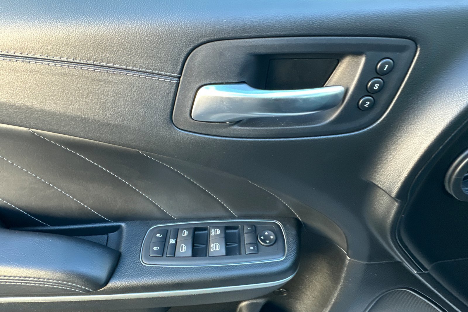 Used 2023 Dodge Charger Scat Pack image 11