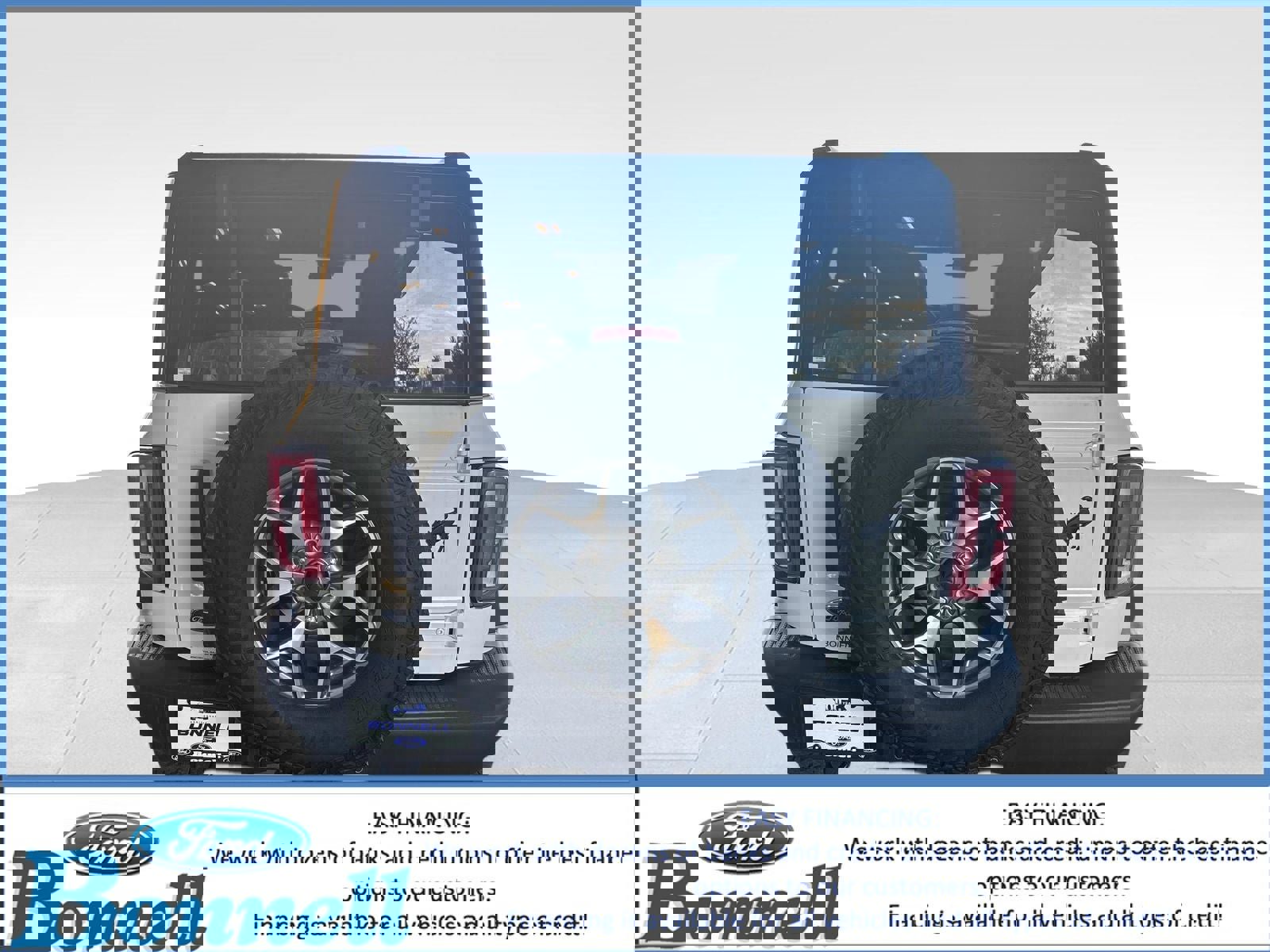 New 2025 Ford Bronco Badlands image 4