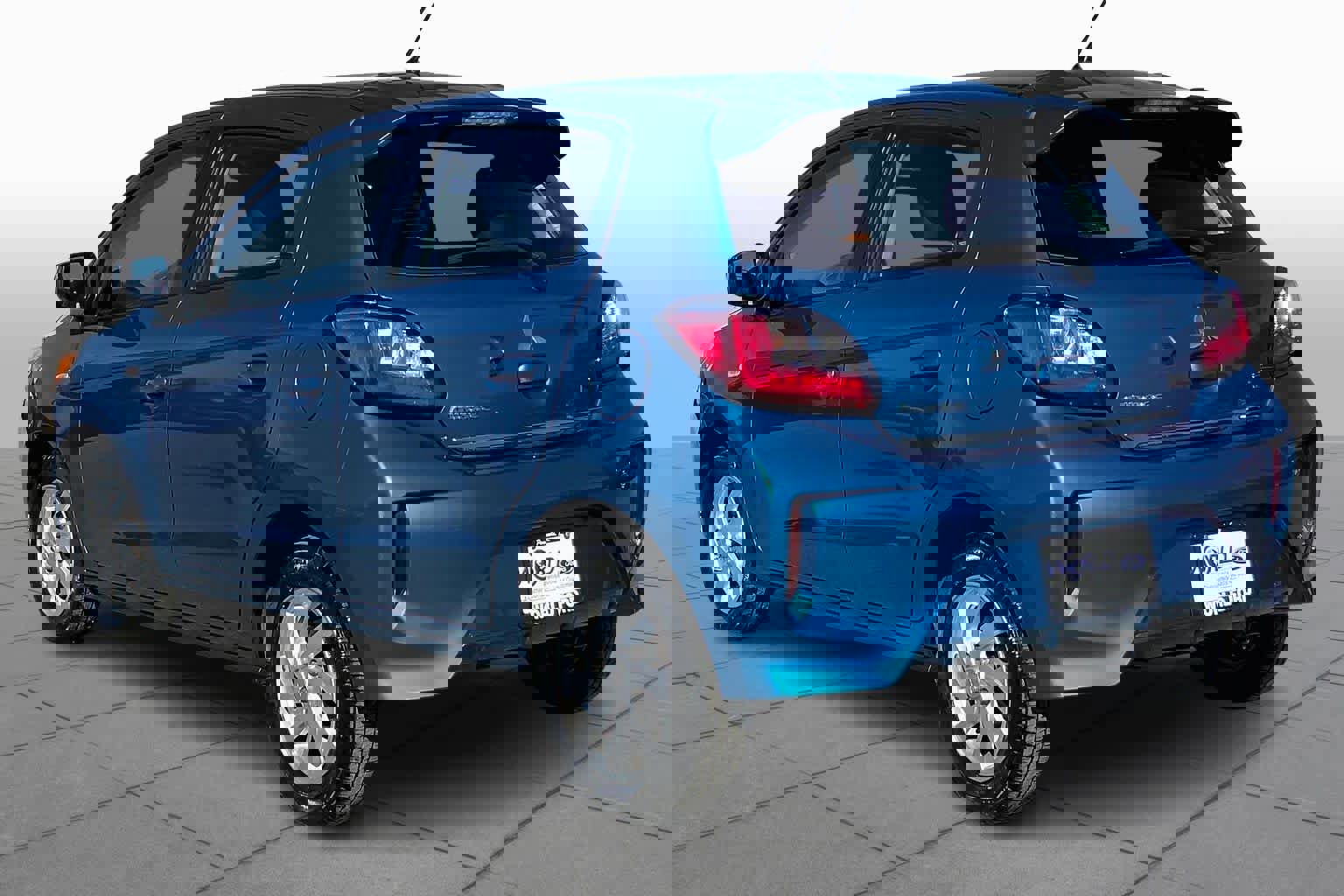 Used 2024 Mitsubishi Mirage LE image 11