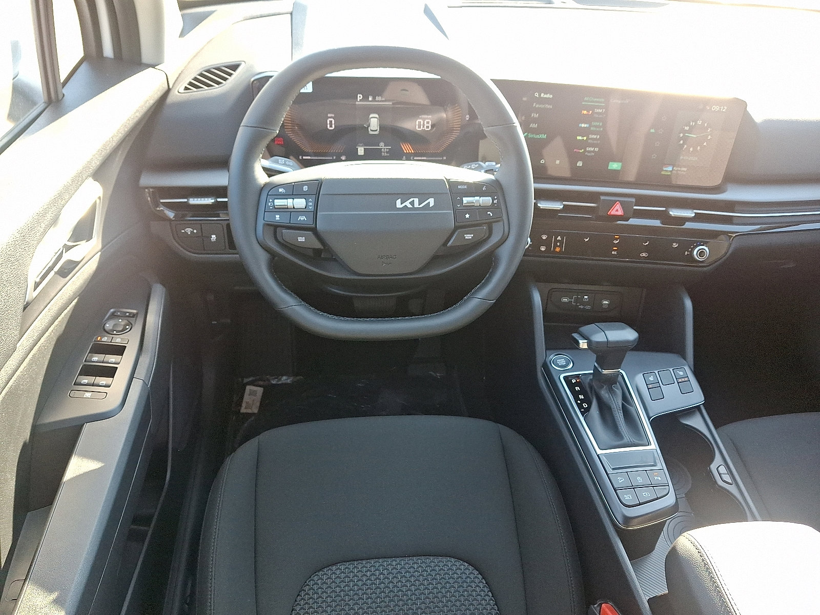 Used 2026 Kia Sportage LX w/ LX Convenience Package image 11