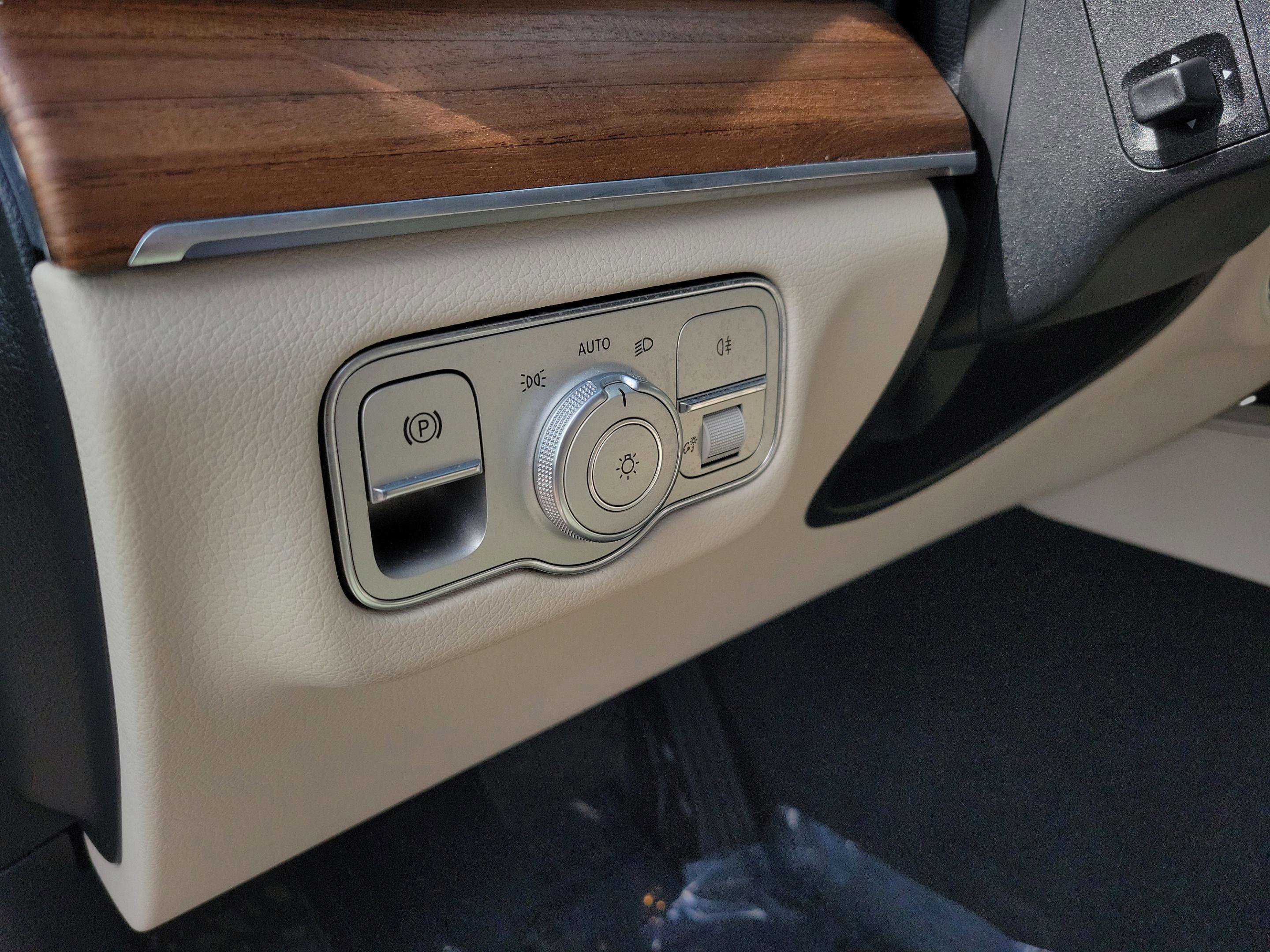 Certified 2026 Mercedes-Benz GLE 580 4MATIC image 35