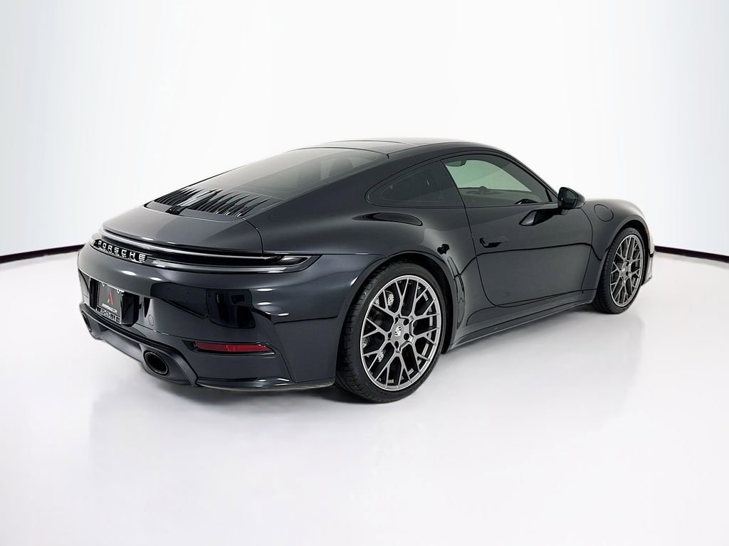 Certified 2025 Porsche 911 Carrera RWD image 9