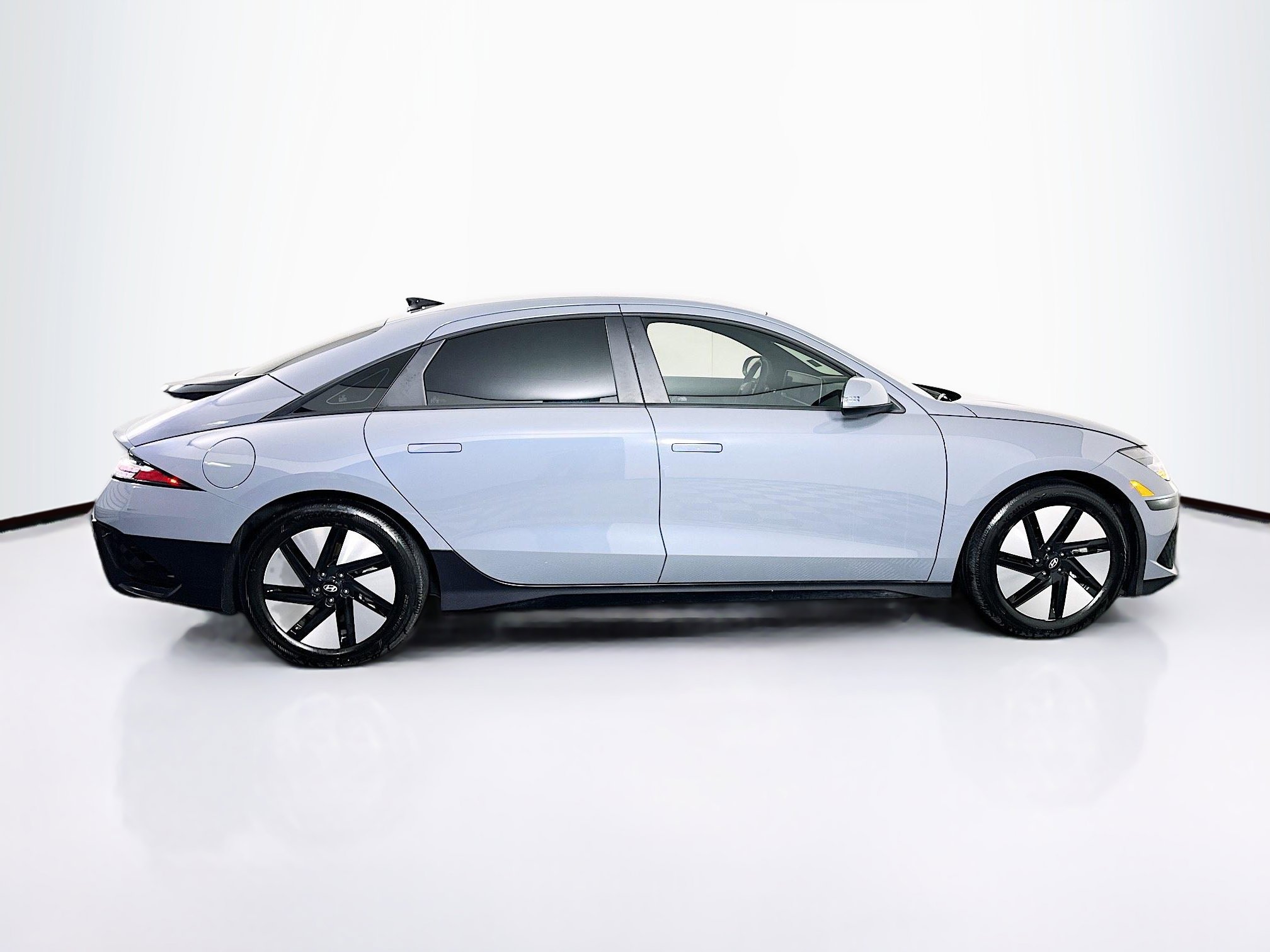 Used 2024 Hyundai Ioniq 6 SE image 10