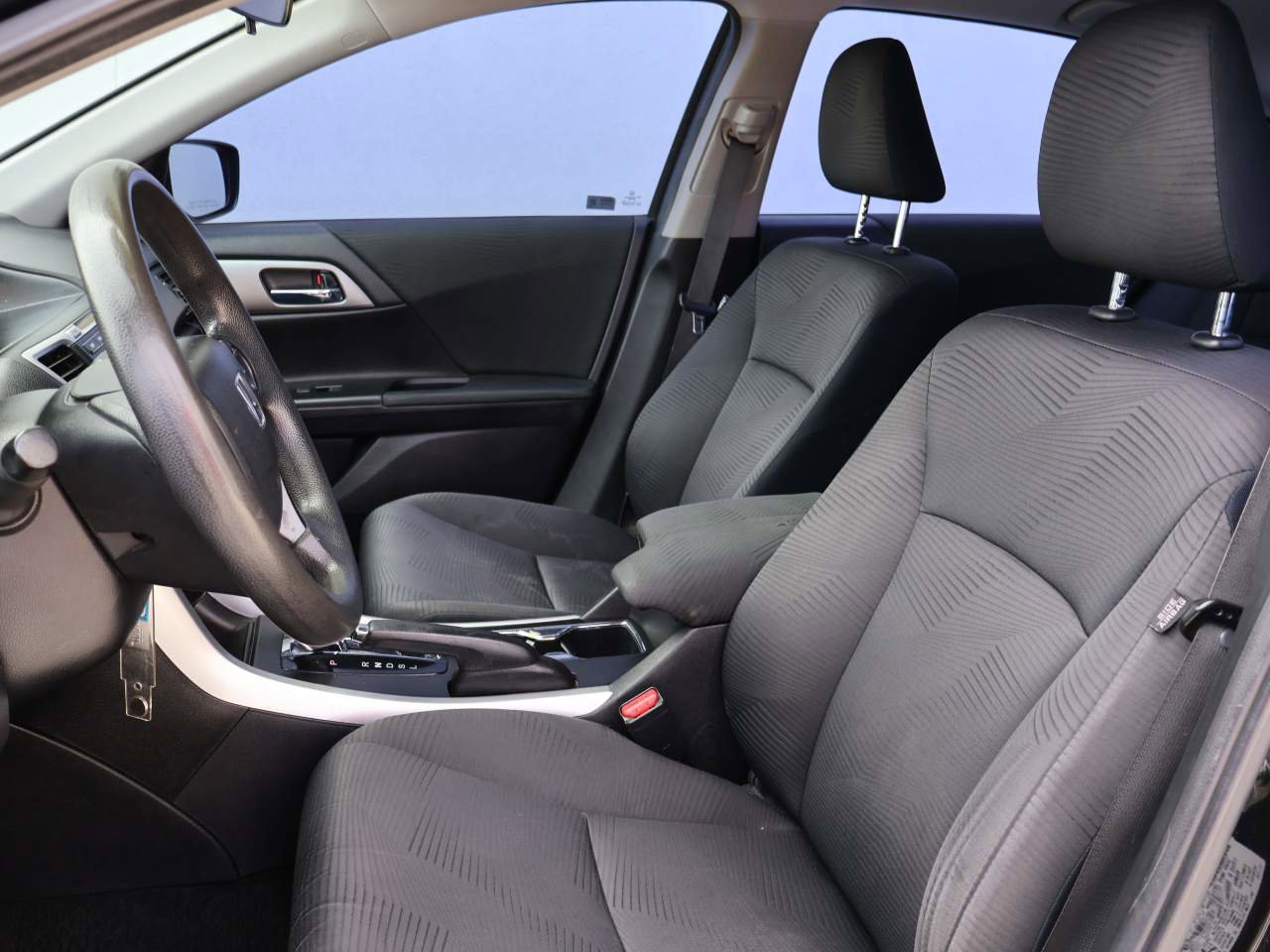 Used 2015 Honda Accord LX image 9