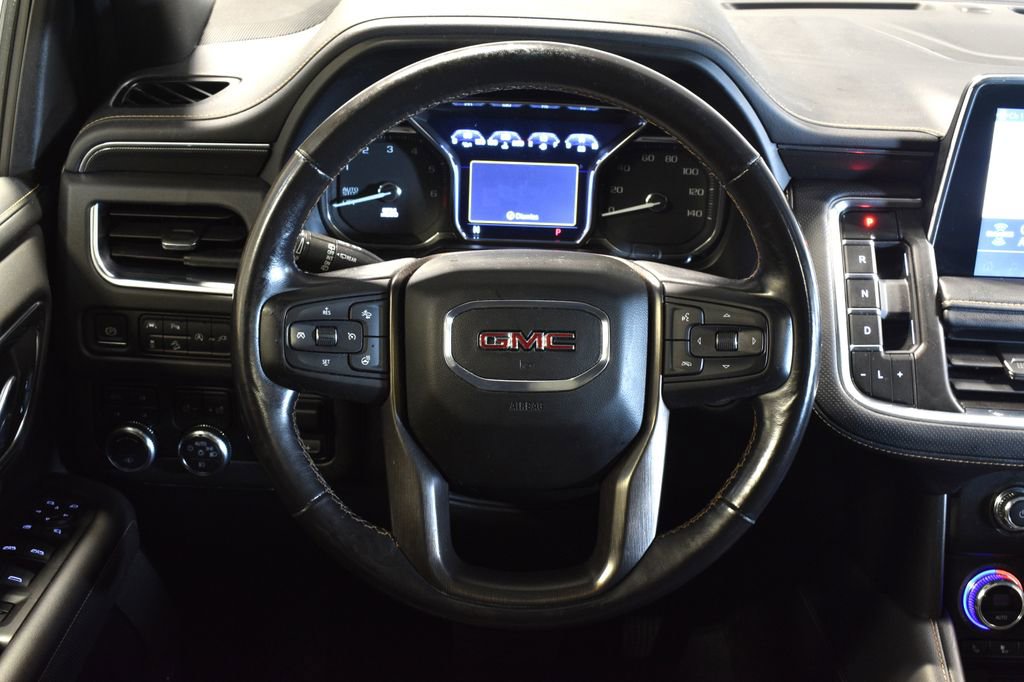 Used 2021 GMC Yukon XL AT4 w/ AT4 Premium Plus Package AWD/4WD image 21