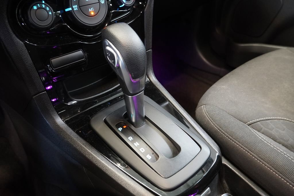 Used 2018 Ford Fiesta SE w/ Equipment Group 201A image 21