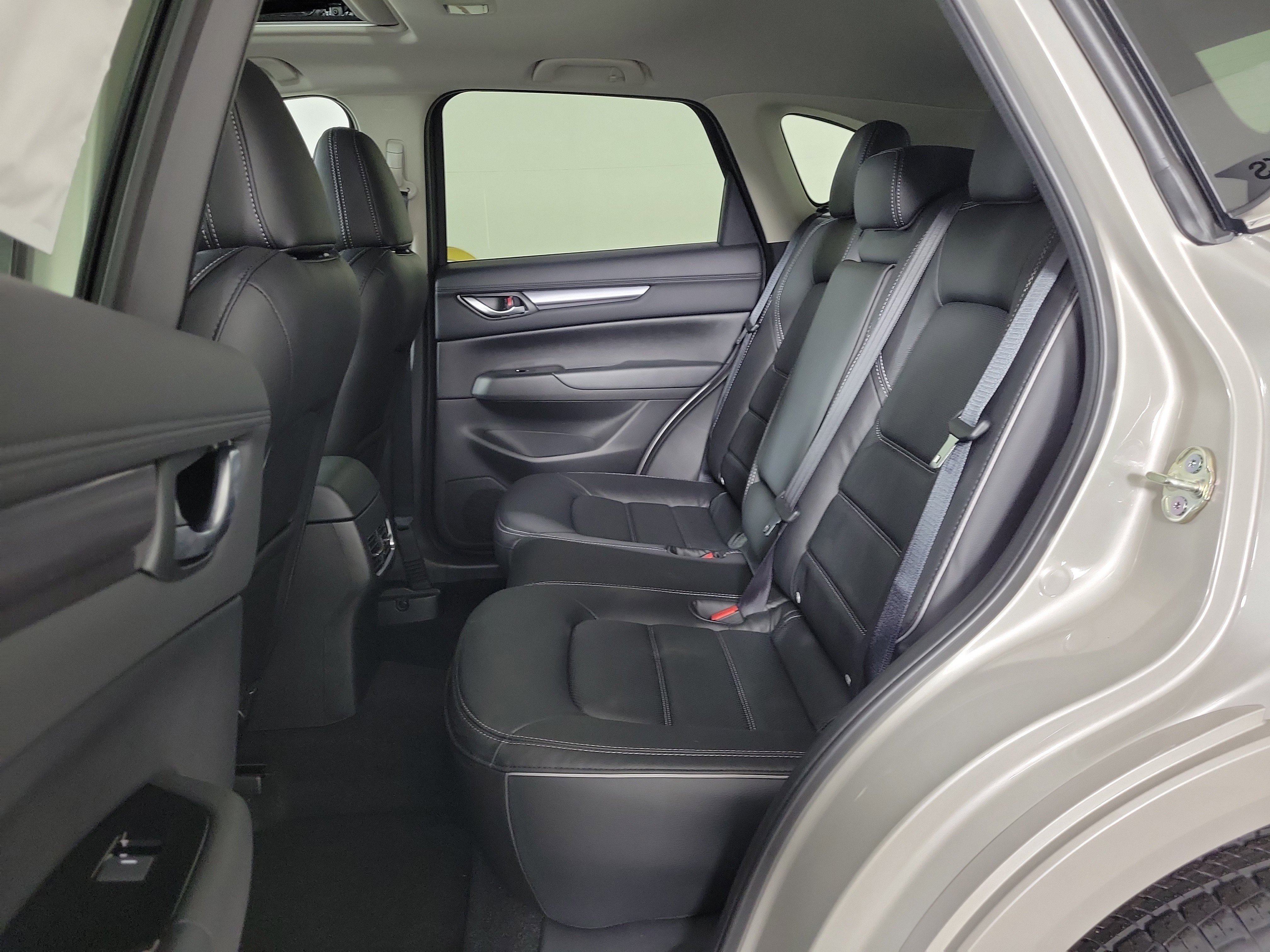 New 2025 MAZDA CX-5 AWD 2.5 S w/ Preferred Package image 12