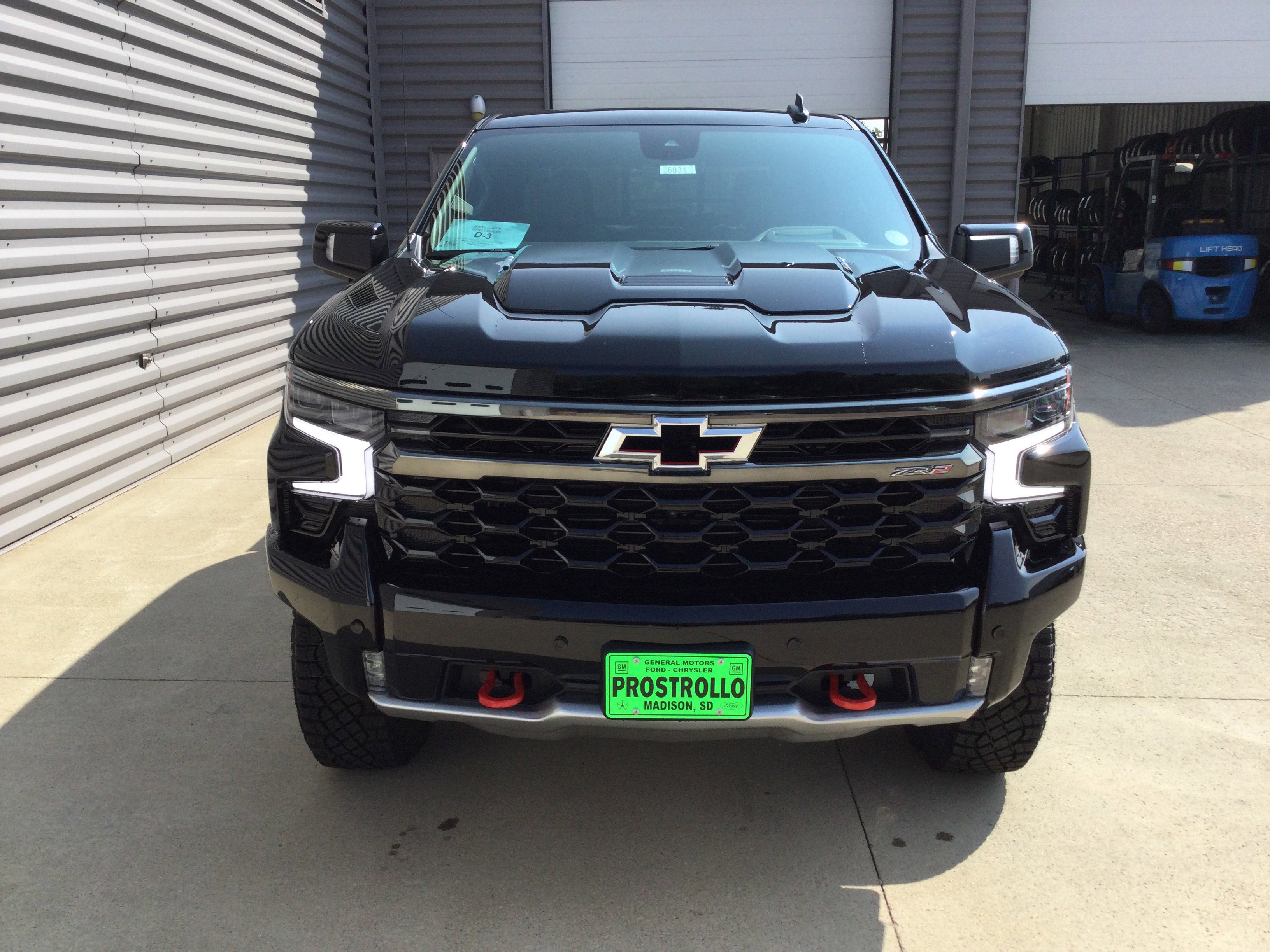 New 2026 Chevrolet Silverado 1500 ZR2 image 3