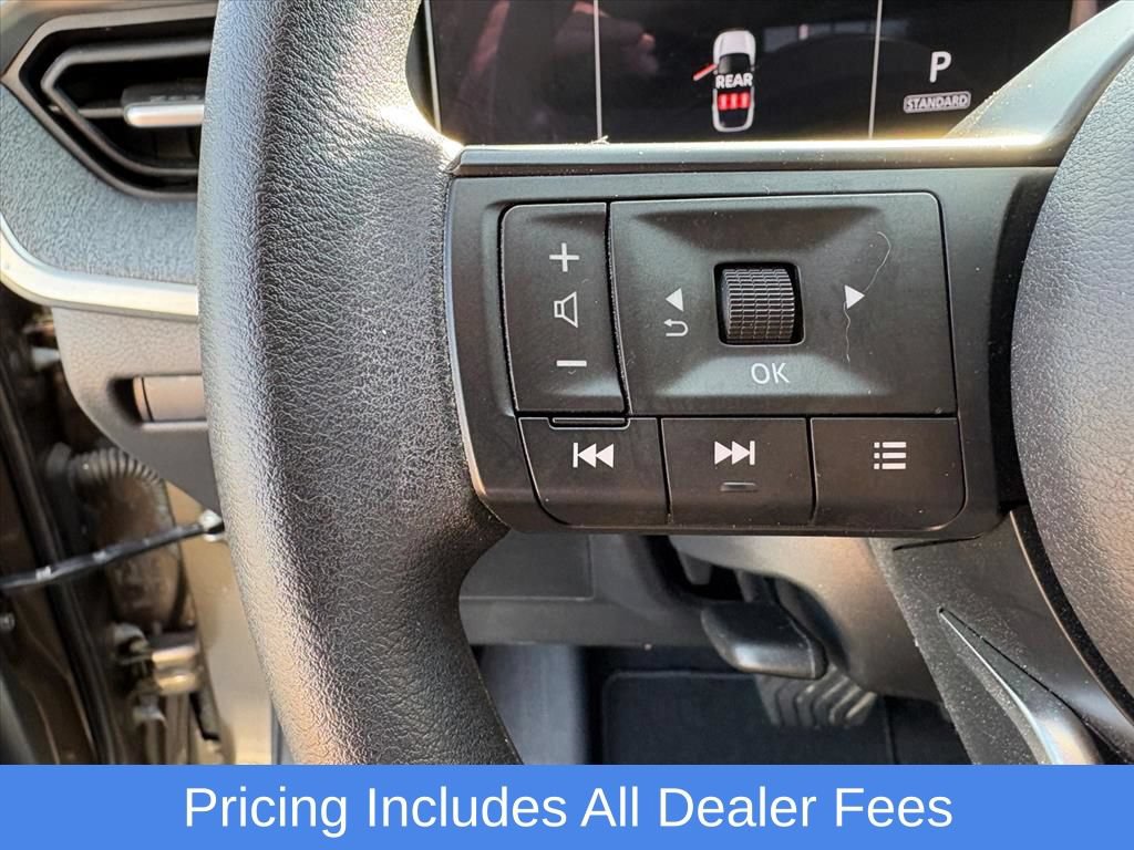 Certified 2025 Nissan Kicks SV AWD/4WD image 13