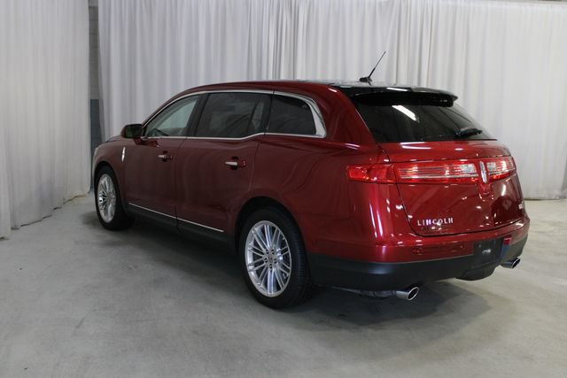 Used 2018 Lincoln MKT AWD w/ Technology Package image 30