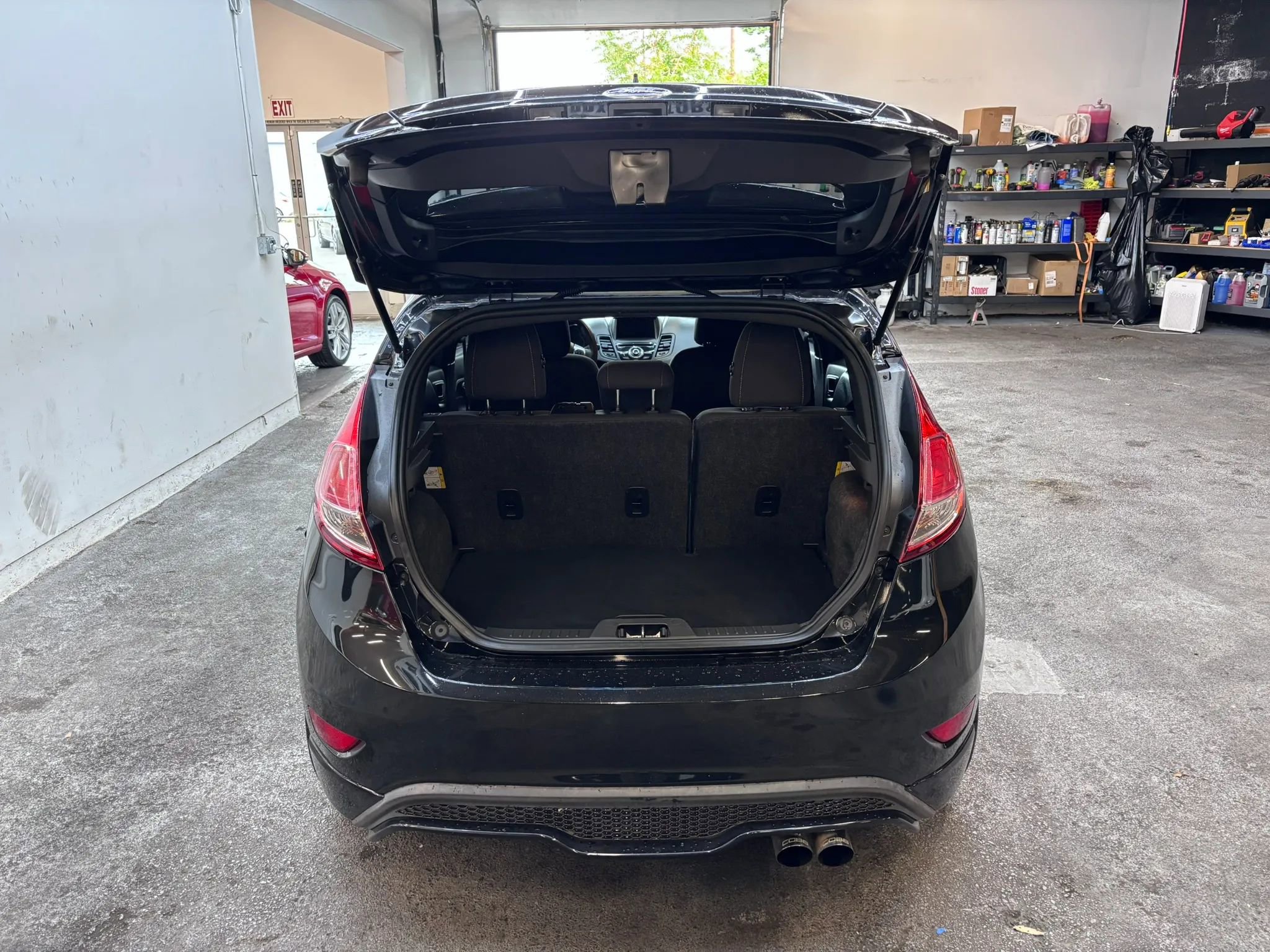 Used 2015 Ford Fiesta ST FWD image 24
