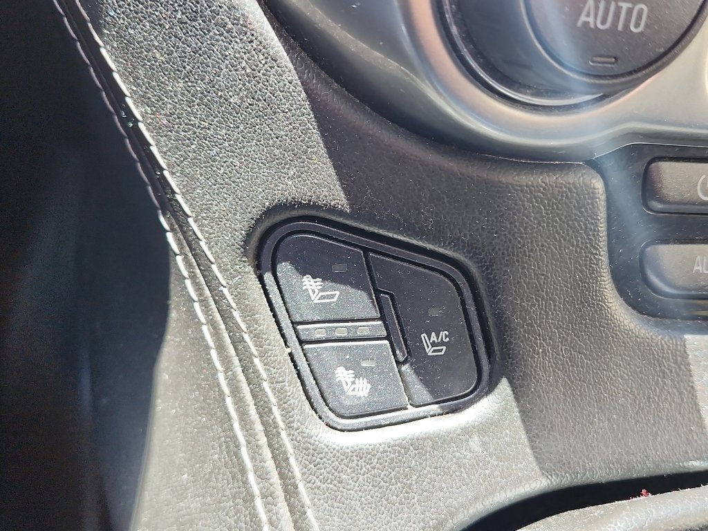 Used 2015 Chevrolet Tahoe LTZ image 30