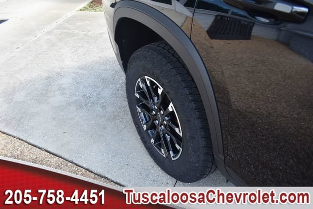 Certified 2026 Chevrolet Traverse Z71 w/ Driver Confidence Package AWD/4WD image 17
