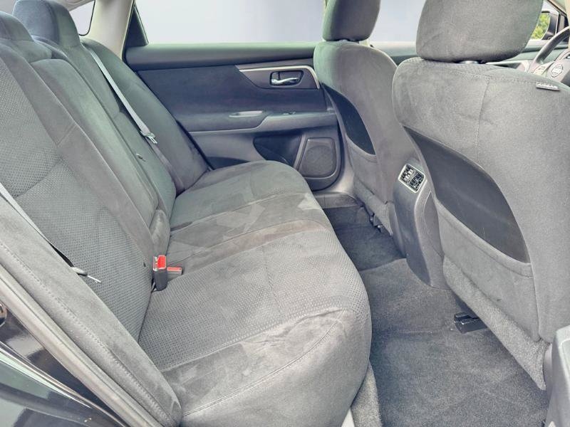 Used 2015 Nissan Altima 2.5 SV w/ Convenience Package FWD image 21