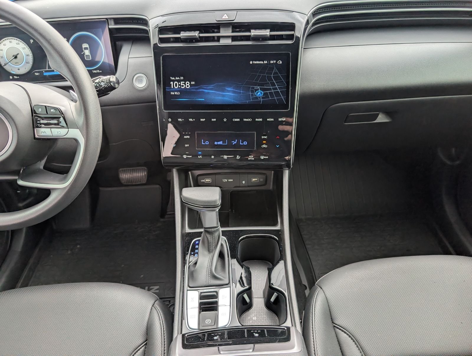 Used 2024 Hyundai Santa Cruz Night AWD/4WD image 7