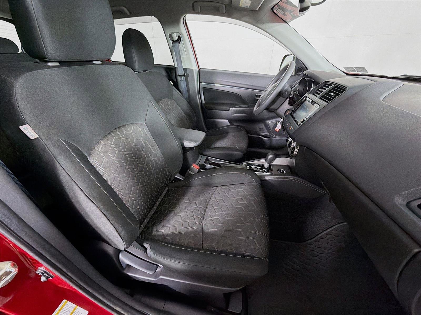 Used 2023 Mitsubishi Outlander Sport ES image 26