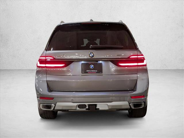 New 2026 BMW X7 xDrive40i image 7