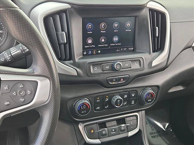 Used 2024 GMC Terrain SLE w/ Driver Convenience Package FWD image 14