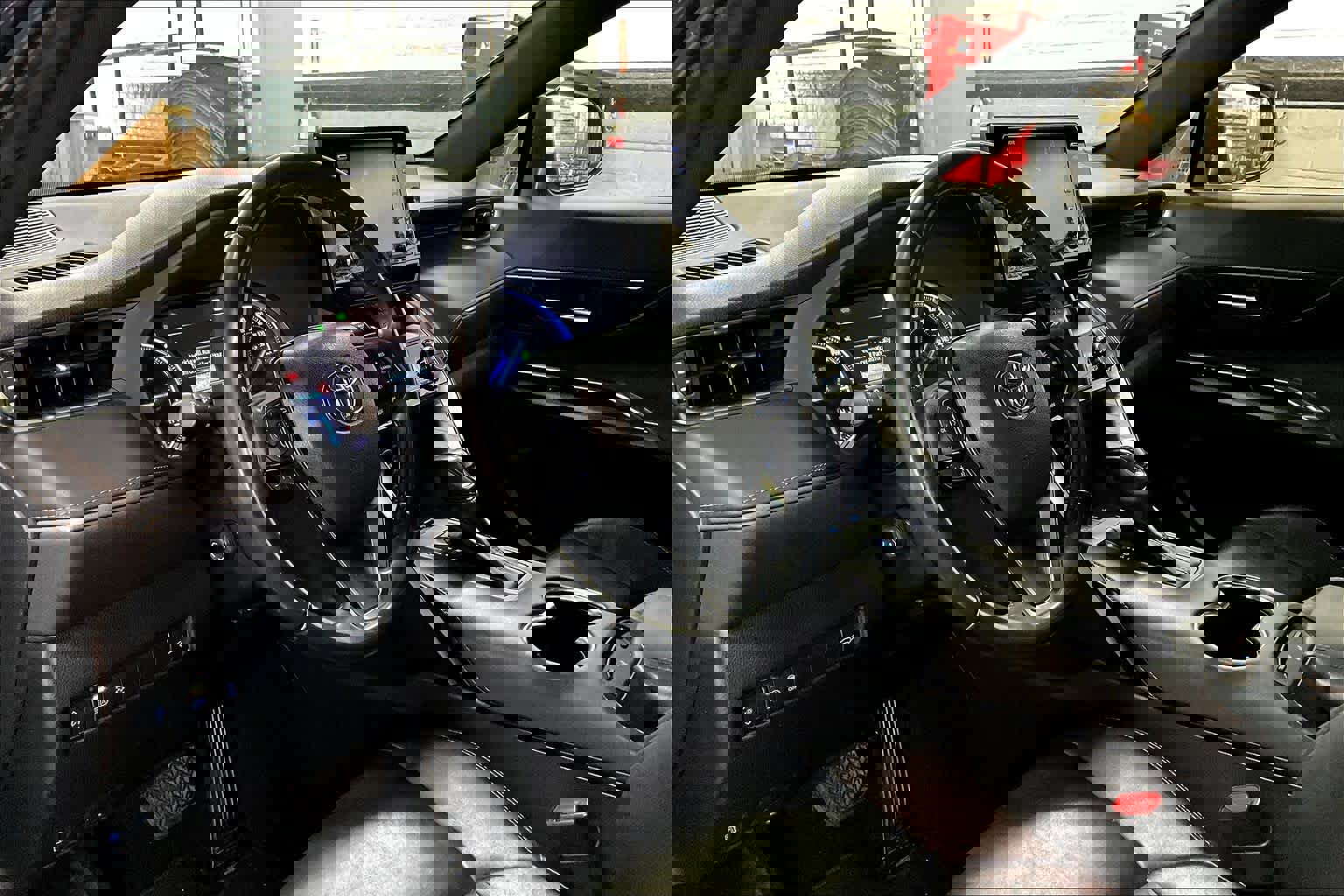 Used 2021 Toyota Venza XLE image 17