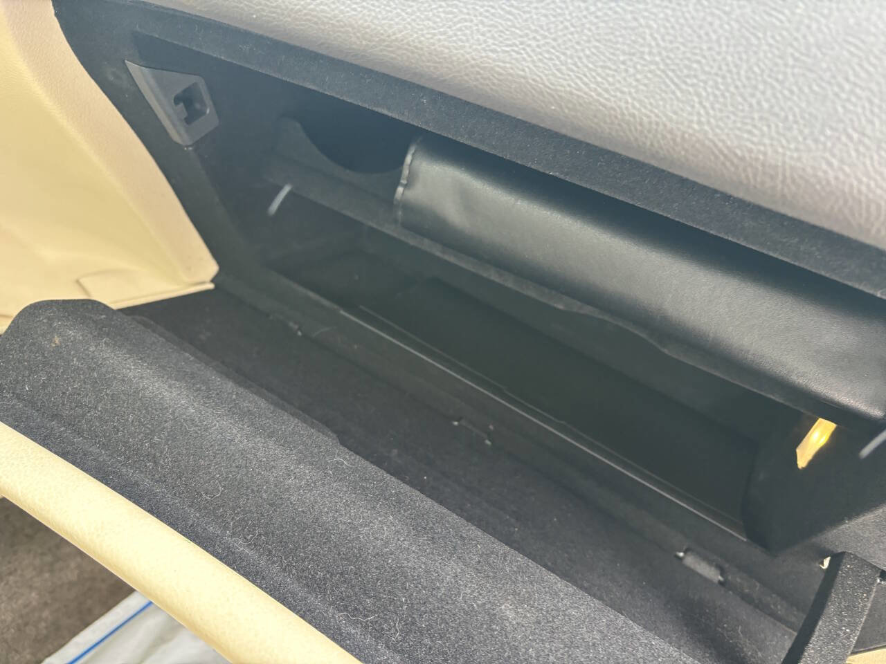 Used 2015 Lincoln MKZ Hybrid w/ Equipment Group 202A Reserve image 13