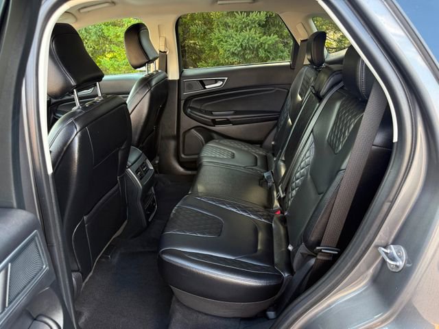 Used 2024 Ford Edge Titanium image 7