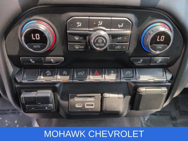 Used 2020 Chevrolet Silverado 1500 LT w/ All-Star Edition AWD/4WD image 18