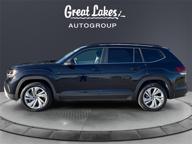 Used 2023 Volkswagen Atlas SE w/ Panoramic Sunroof Package image 2
