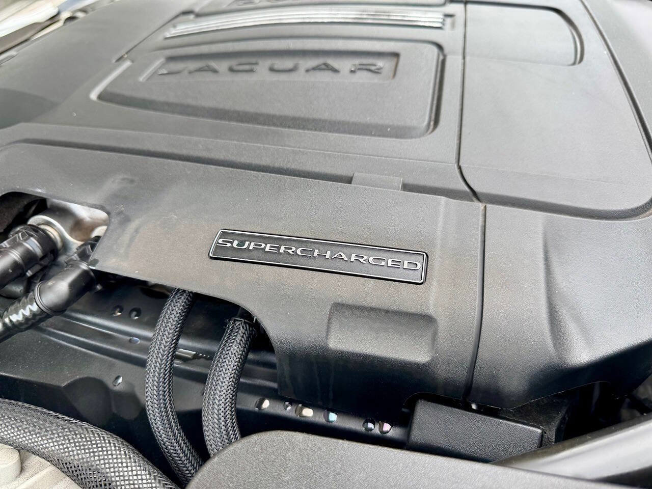 Used 2017 Jaguar F-TYPE Premium 2dr Coupe 8A image 16