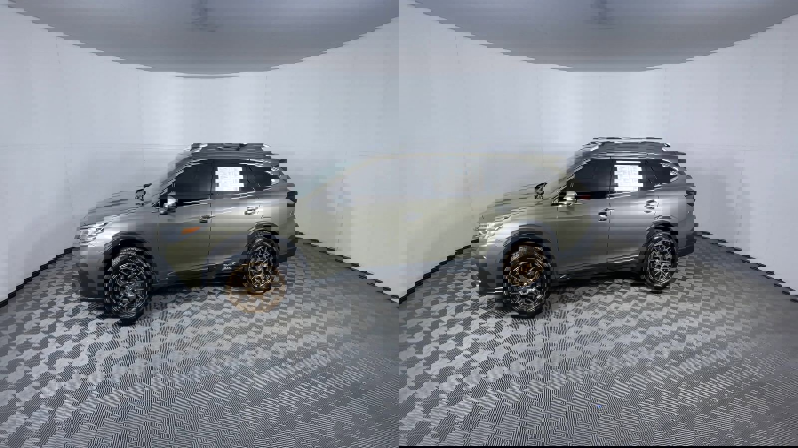 Used 2022 Subaru Outback Touring XT image 4