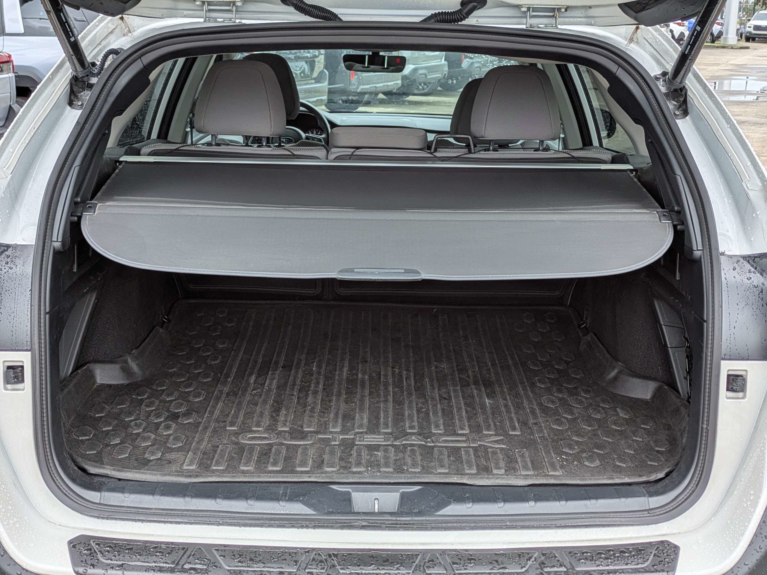 Used 2025 Subaru Outback Premium w/ Popular Package #1A AWD/4WD image 13