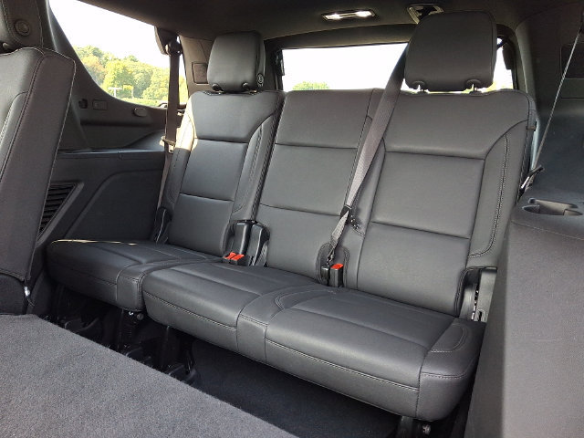 Used 2025 Chevrolet Tahoe Z71 AWD/4WD image 19