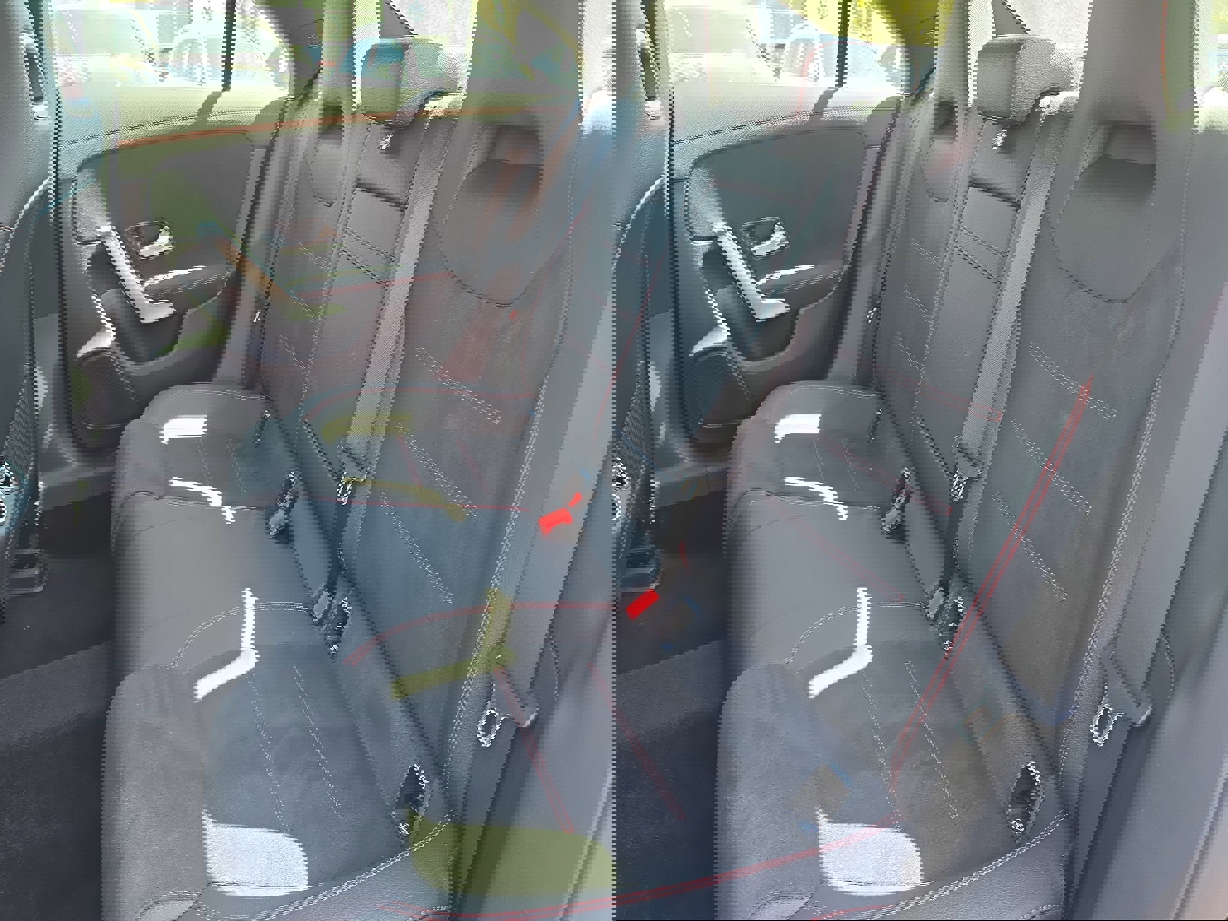 Used 2025 Mercedes-Benz CLA 250 image 13