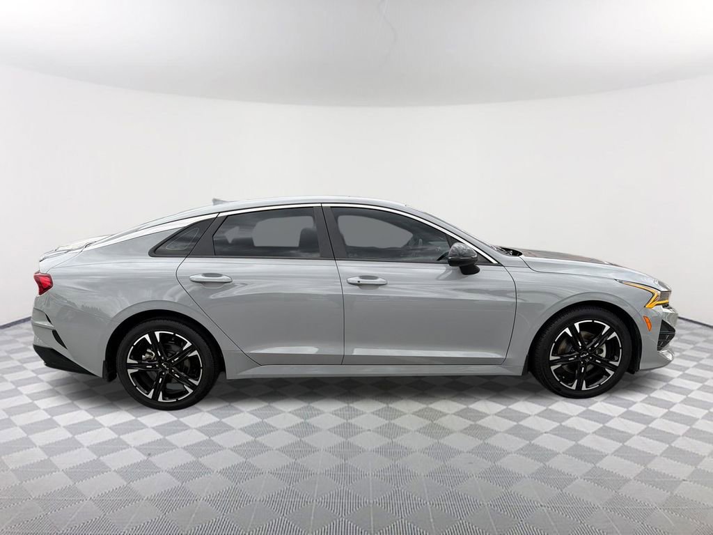 Used 2023 Kia K5 GT-Line image 4