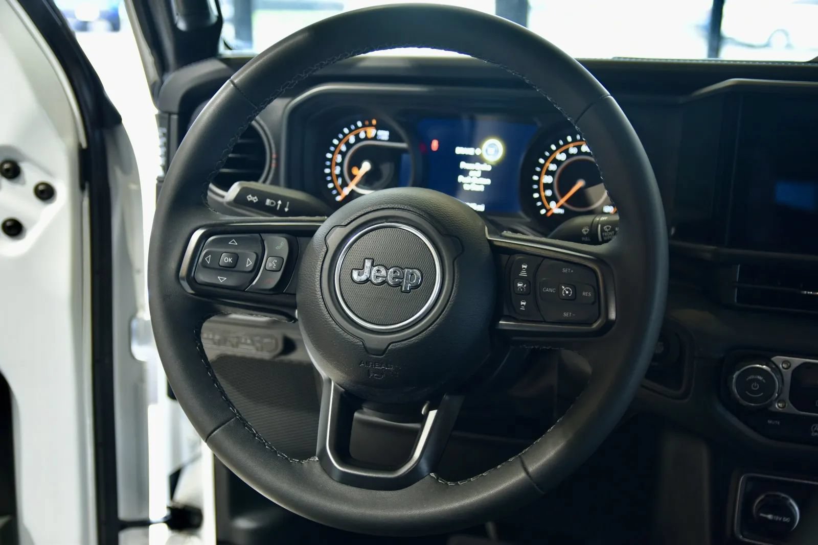 Used 2026 Jeep Gladiator Rubicon AWD/4WD image 19
