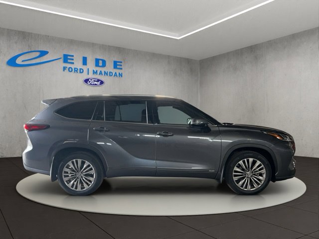 Used 2021 Toyota Highlander Platinum AWD/4WD image 15