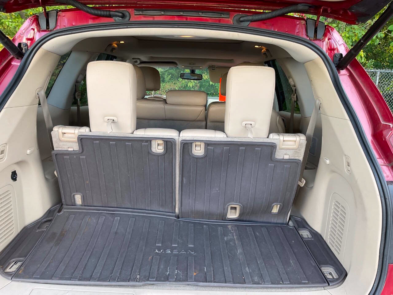 Used 2015 Nissan Pathfinder SL w/ SL Premium Package AWD/4WD image 19