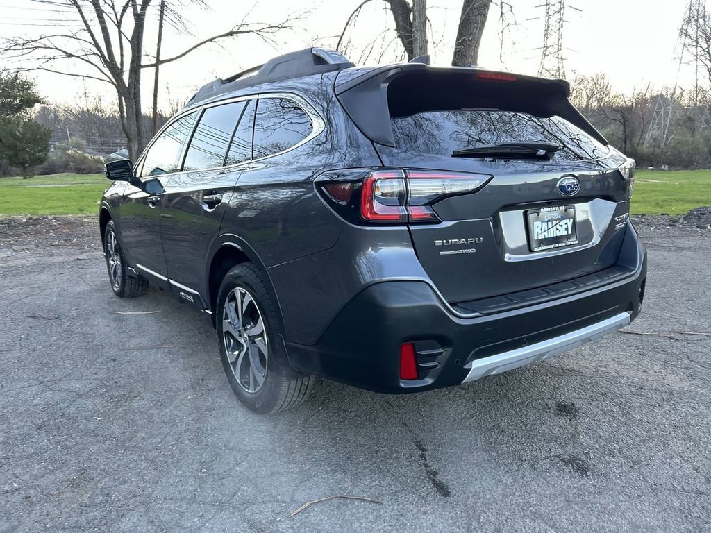 Certified 2022 Subaru Outback Touring image 6