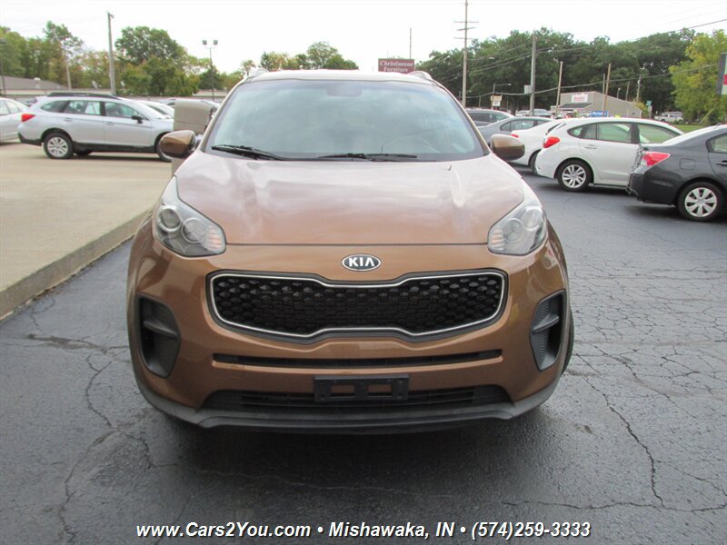 Used 2018 Kia Sportage LX w/ LX Popular Package FWD image 3