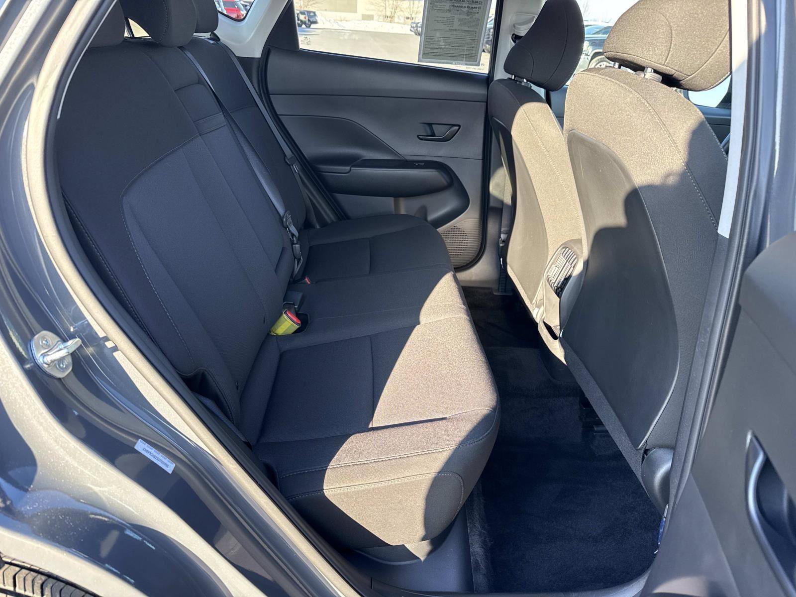 Used 2025 Hyundai Kona SEL image 20