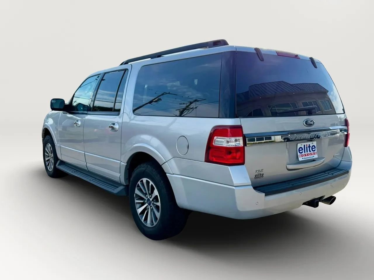 Used 2015 Ford Expedition EL XLT image 5