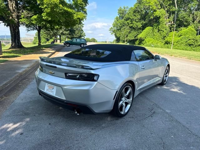 Used 2017 Chevrolet Camaro SS RWD image 7