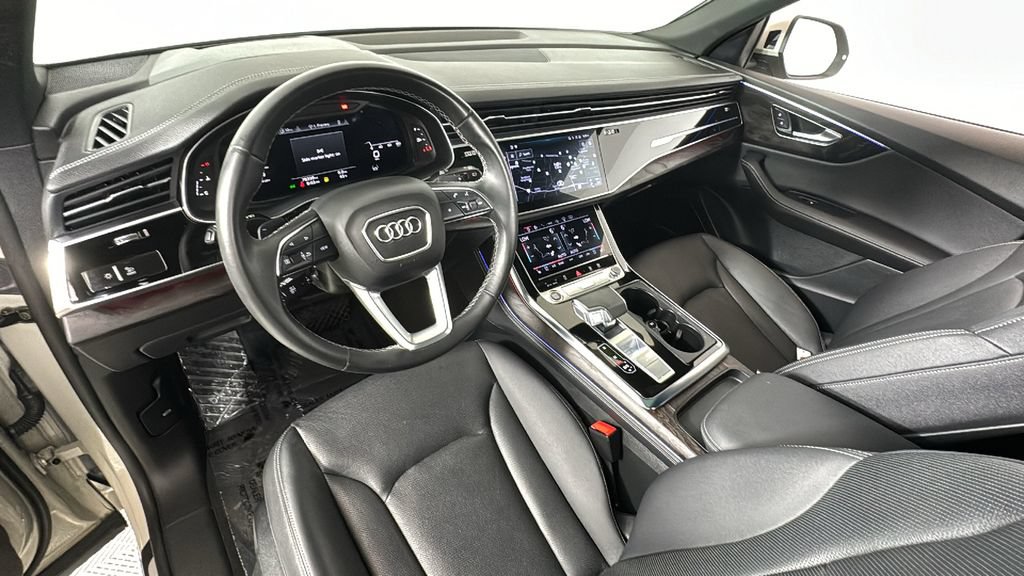 Used 2023 Audi Q8 Prestige AWD/4WD image 36