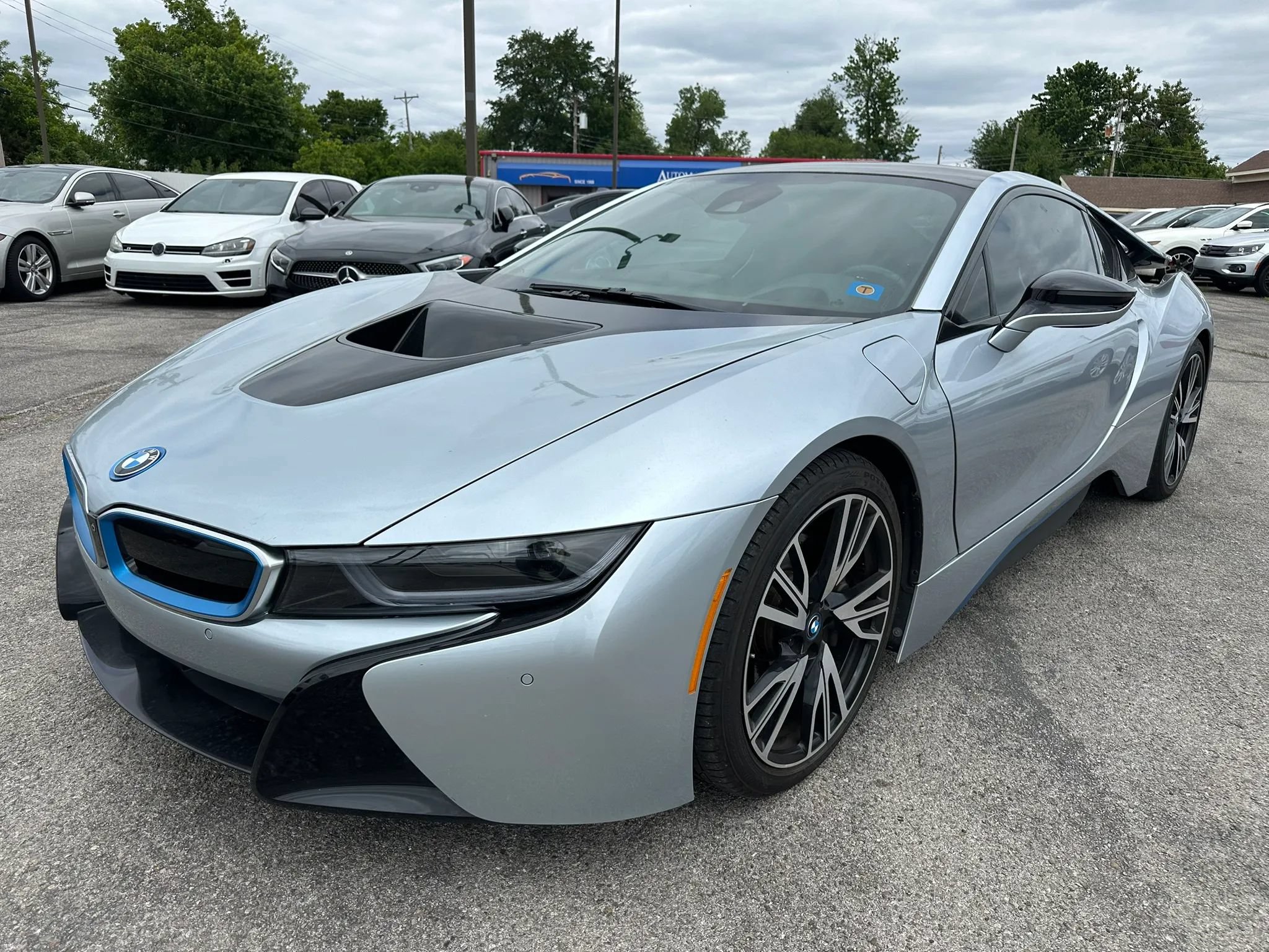 Used 2016 BMW i8 AWD/4WD image 21