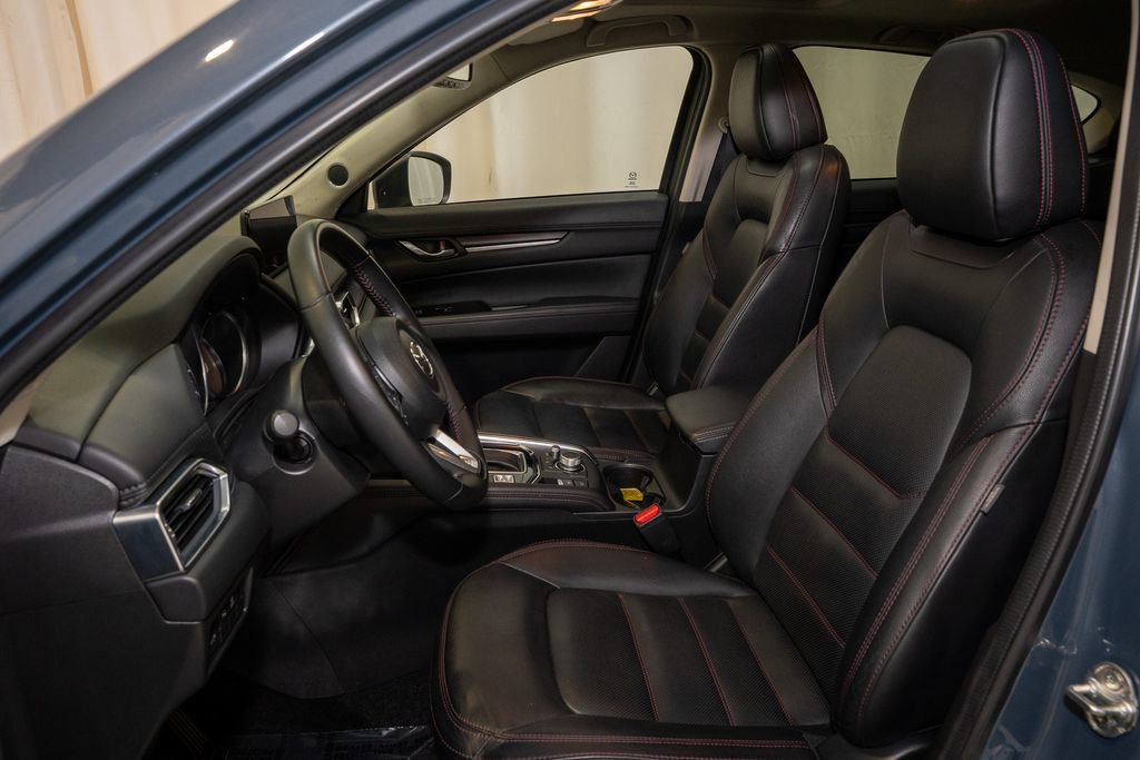Used 2024 MAZDA CX-5 Carbon Edition image 11