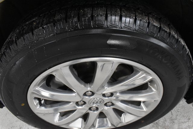 Used 2019 Buick Envision Essence image 9