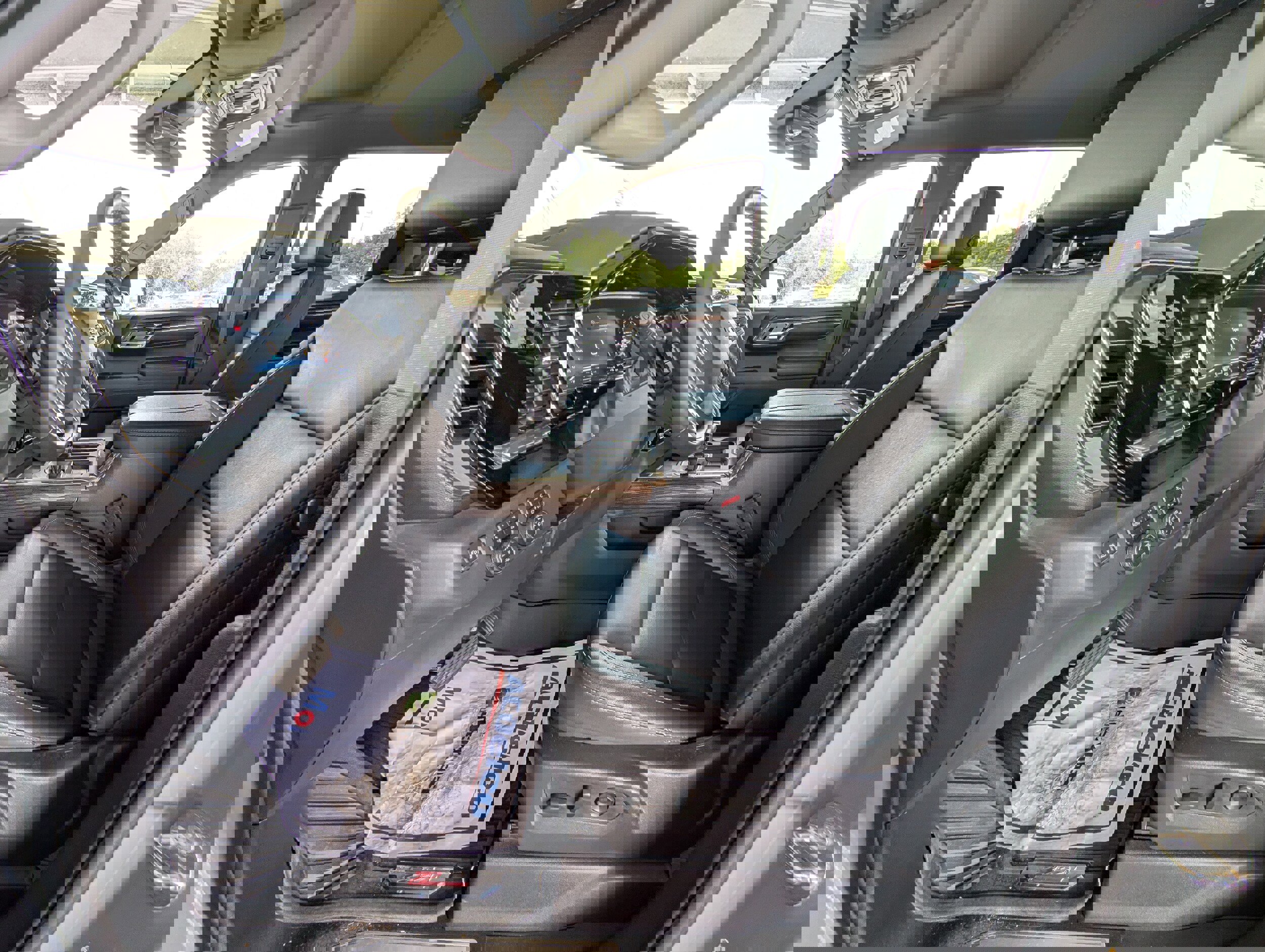 Used 2024 Chevrolet Silverado 1500 LT Trail Boss w/ Convenience Package II image 16