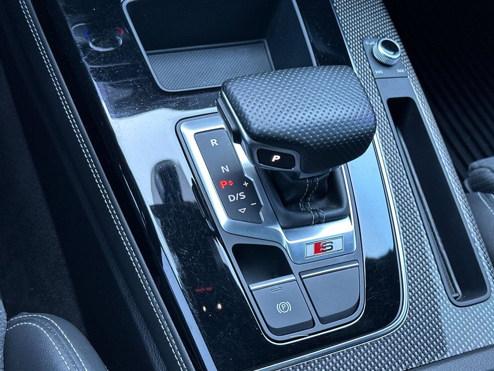 Used 2021 Audi SQ5 Premium Plus w/ Premium Plus Package image 24