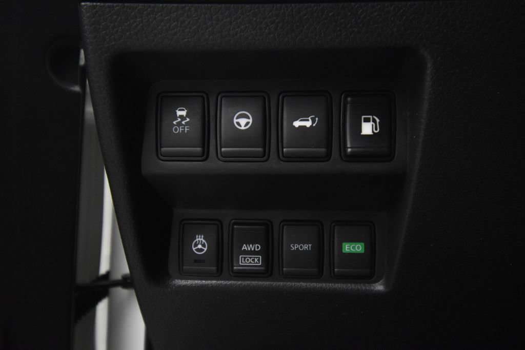 Used 2020 Nissan Rogue SL AWD/4WD image 37