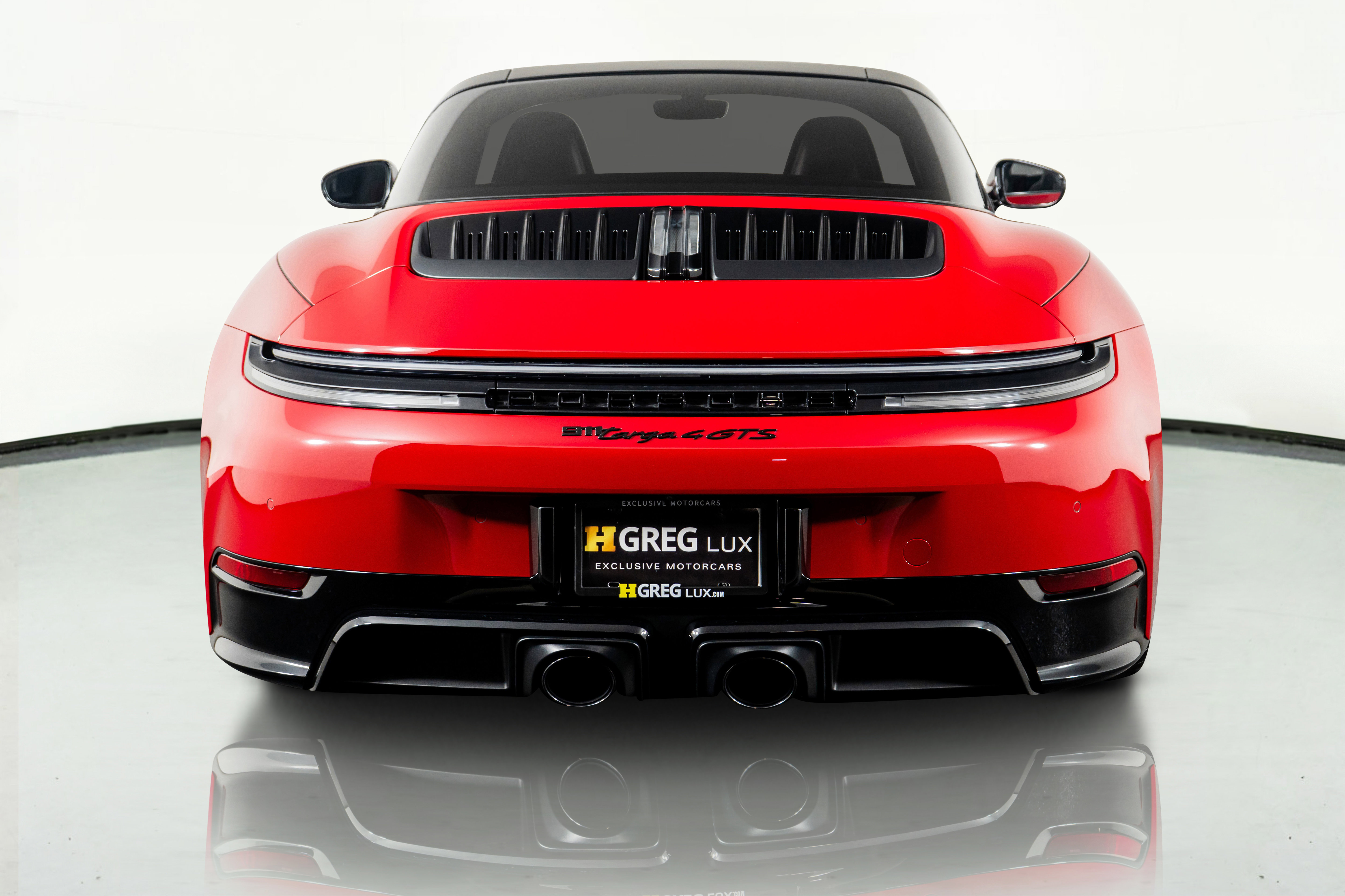 Used 2026 Porsche 911 Targa 4 GTS w/ Premium Package image 13